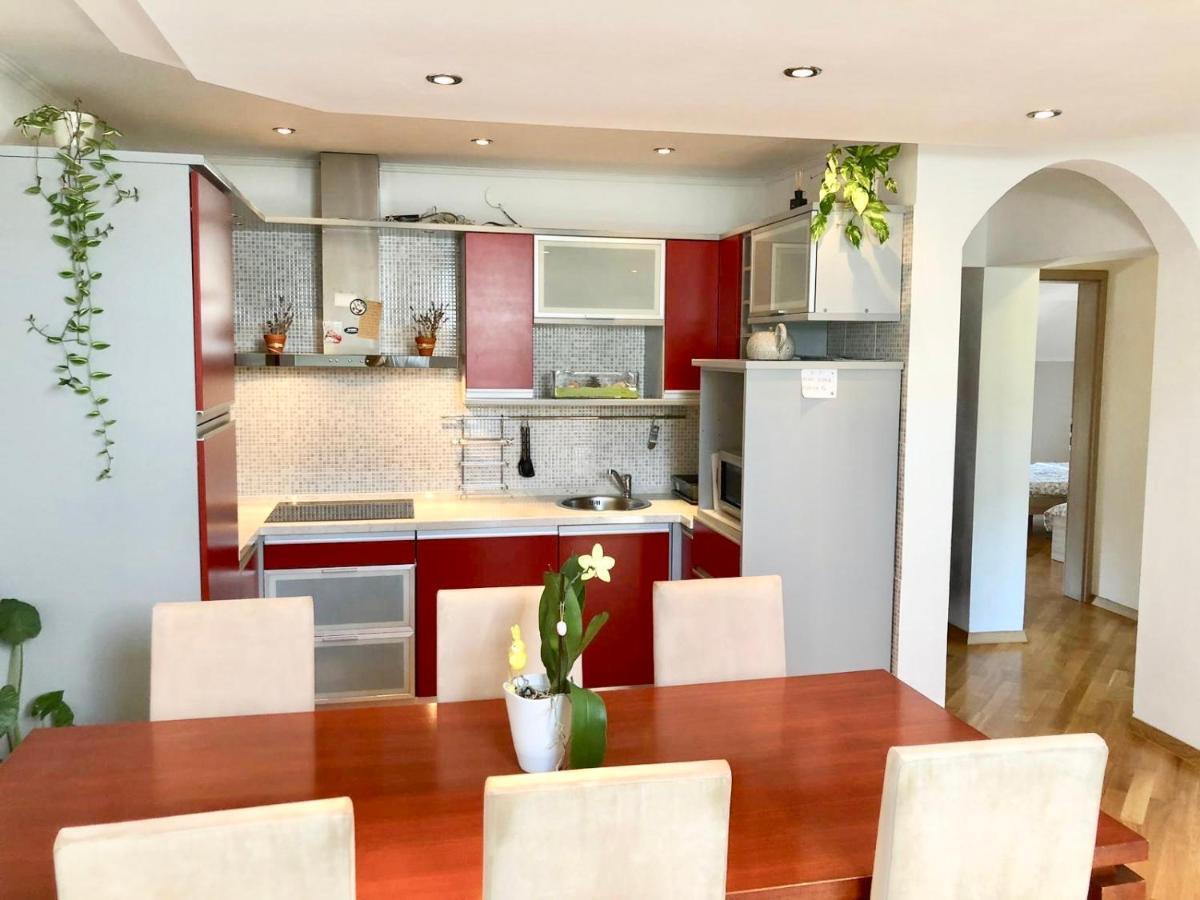 Apartments Corina 자그레브 외부 사진